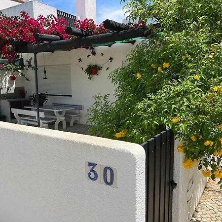 Green House By Fhr Estacionamento E Wifi كوارتيرا المظهر الخارجي الصورة